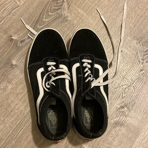 Vans sneakers black and white